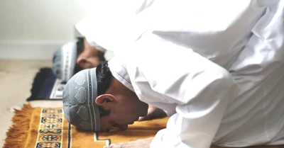 Bayram Namazı: Farz mı, Vacip mi? Diyanet'ten Detaylı Açıklama!